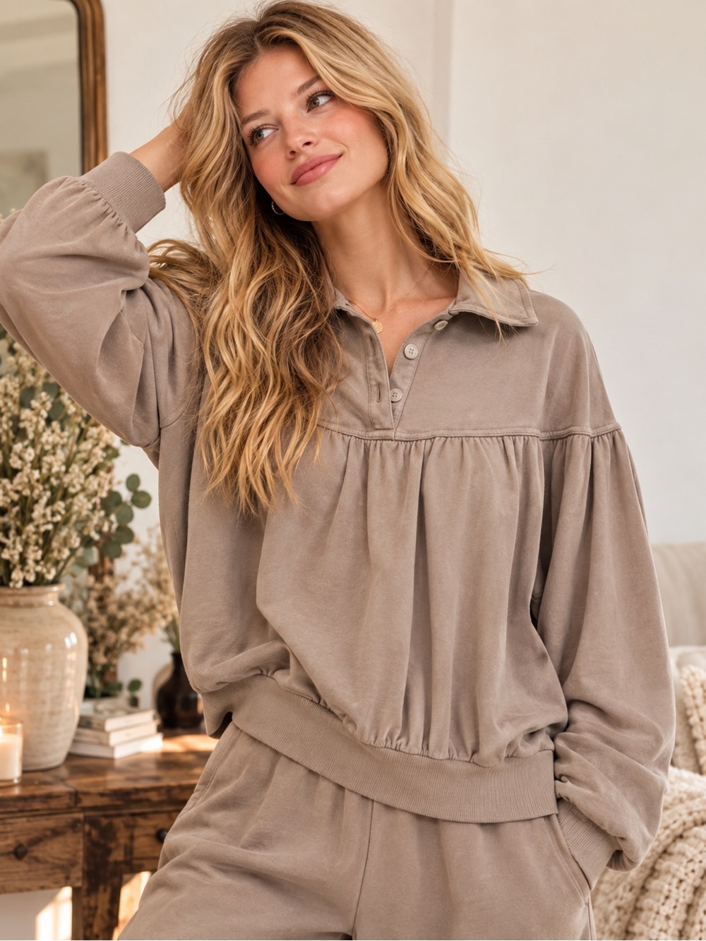 Abercrombie & Fitch Taupe Buttoned Gathered Pullover
